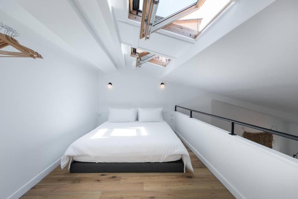 Апартаменты Malonat Duplex - Old Town Ницца Экстерьер фото